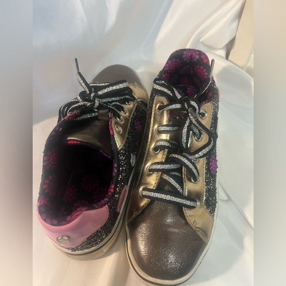 MADDEN GIRL Sneakers with Glitter tones - Picture 4 of 16